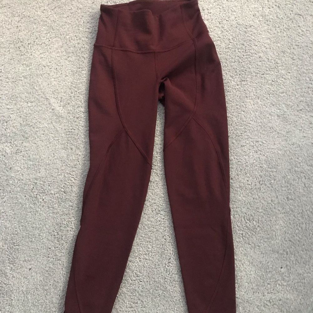 NWOT Lululemon leggings 2